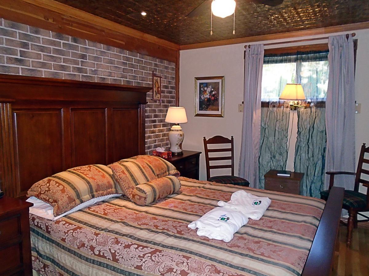 Gite La Halte Du Verger Bed And Breakfast Rivière-du-Loup Esterno foto