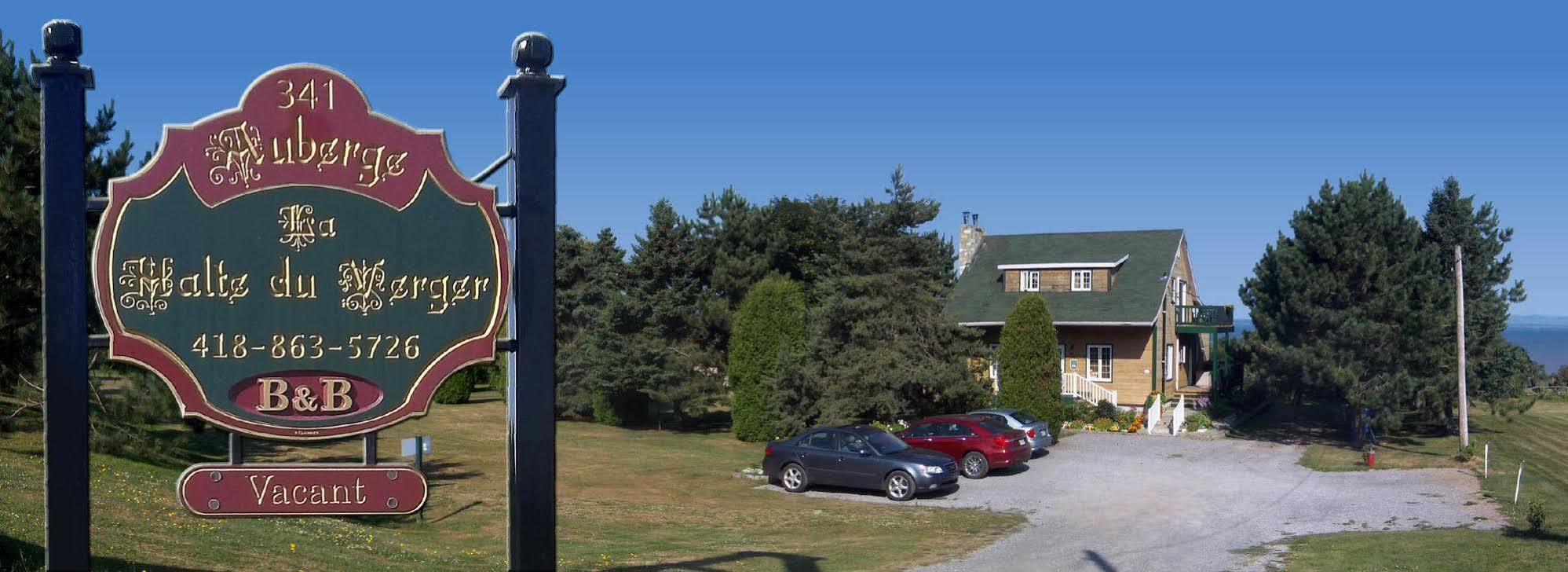 Gite La Halte Du Verger Bed And Breakfast Rivière-du-Loup Esterno foto